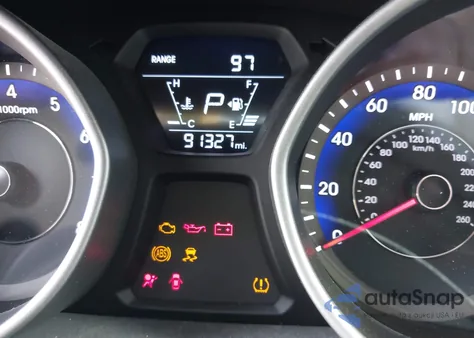 2015 Hyundai Elantra Se (Ulsan Plant) from USA, damaged, VIN KMHDH4AE9FU351076